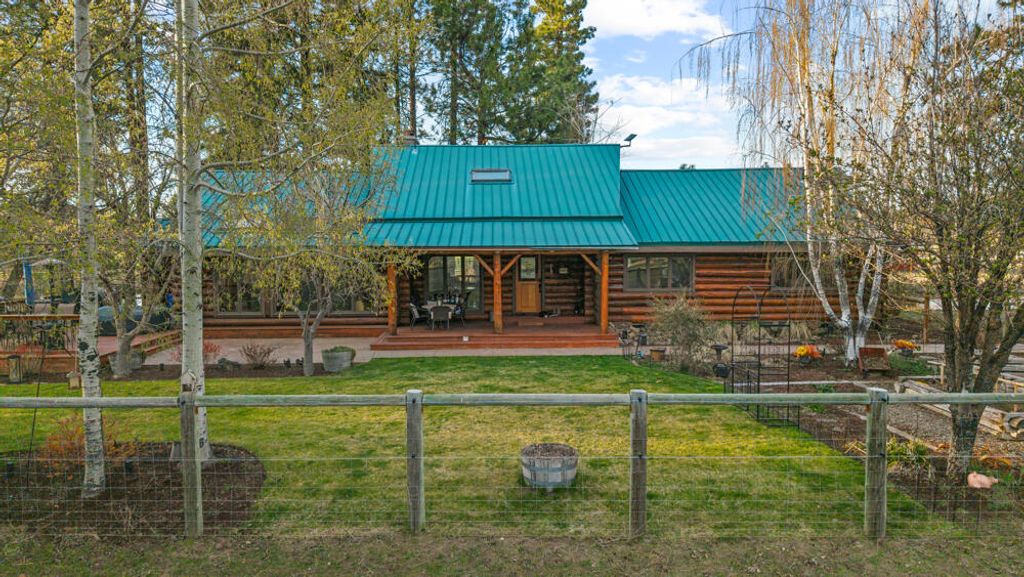32907 River Bend Road, Chiloquin, OR 97624