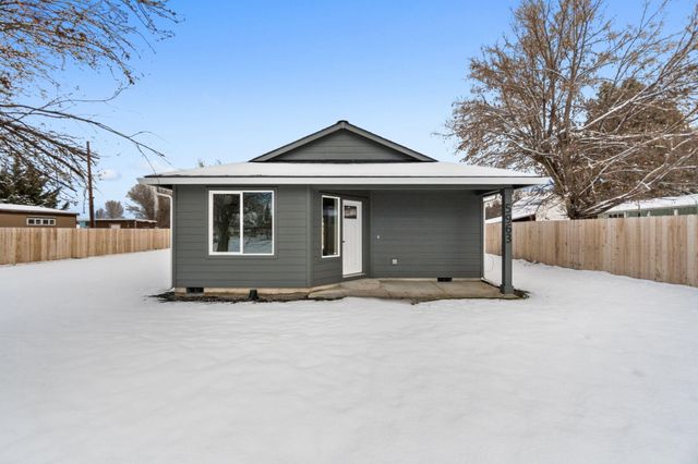 5963 Delaware Avenue, Klamath Falls, OR 97603