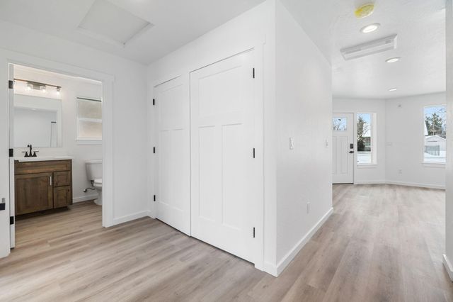 5963 Delaware Avenue, Klamath Falls, OR 97603