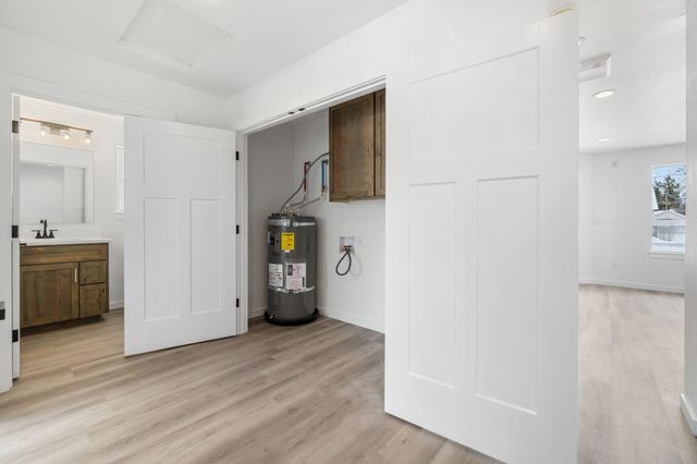 5963 Delaware Avenue, Klamath Falls, OR 97603