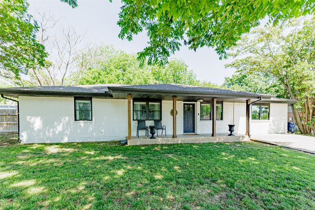 405 Valcik, Decatur, TX 76234