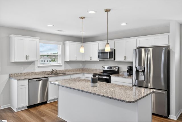 7061 Luna Mae Court, Boiling Springs, SC 29316
