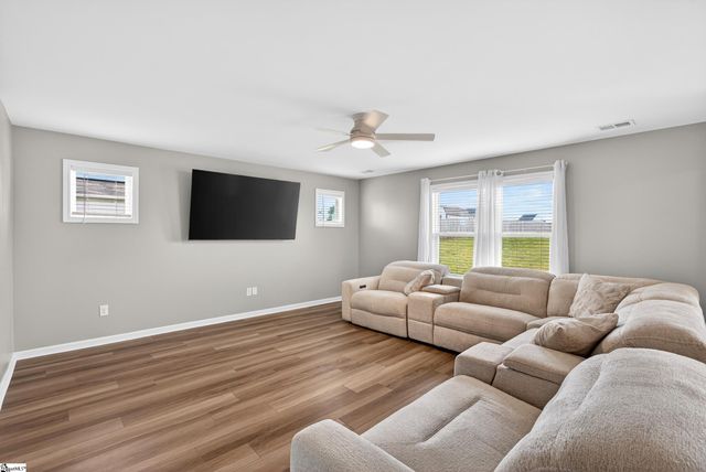 7061 Luna Mae Court, Boiling Springs, SC 29316