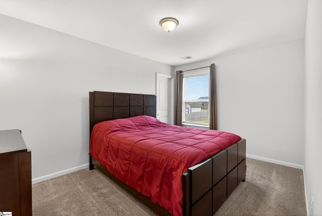 7061 Luna Mae Court, Boiling Springs, SC 29316