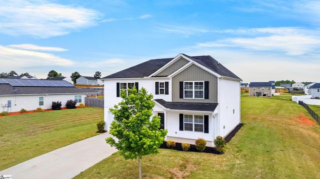 7061 Luna Mae Court, Boiling Springs, SC 29316
