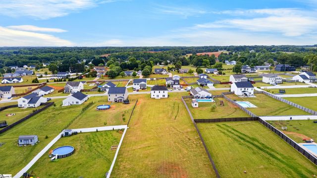 7061 Luna Mae Court, Boiling Springs, SC 29316