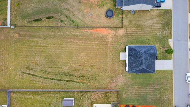 7061 Luna Mae Court, Boiling Springs, SC 29316