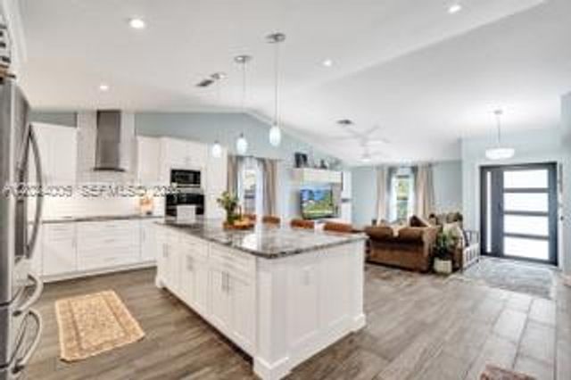 1020 SW 124th Way, Davie, FL 33325