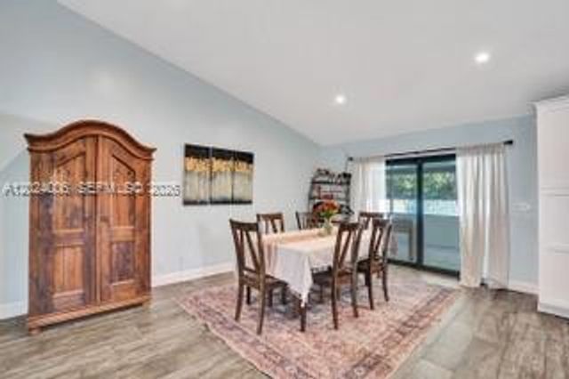 1020 SW 124th Way, Davie, FL 33325