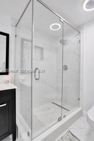 1020 SW 124th Way, Davie, FL 33325