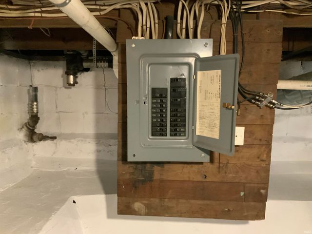 110 S Walnut Street, Mishawaka, IN 46544