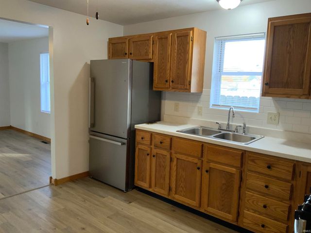 110 S Walnut Street, Mishawaka, IN 46544