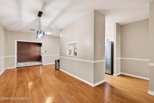 1500 Deer Street, Ocean Springs, MS 39564