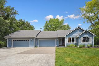 1990 NE 76th Place, Ankeny, IA 50021