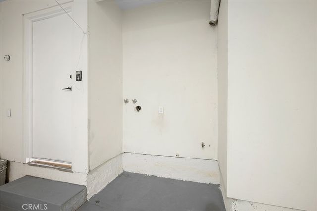 8601 Sunland Boulevard 5, Sun Valley, CA 91352