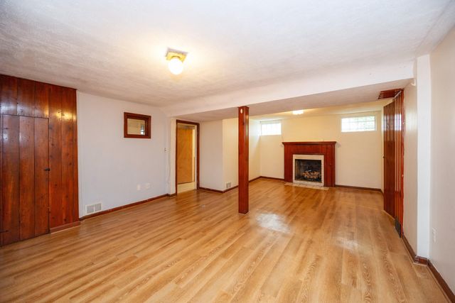 22131 Nowlin, Dearborn City, MI 48124