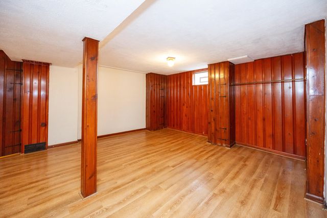 22131 Nowlin, Dearborn City, MI 48124