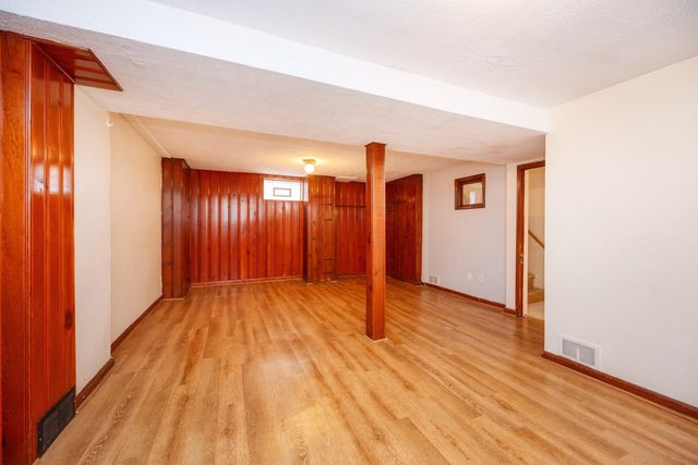 22131 Nowlin, Dearborn City, MI 48124