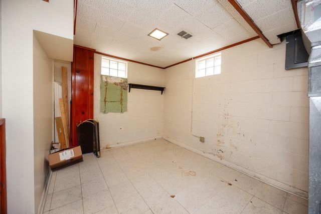 22131 Nowlin, Dearborn City, MI 48124