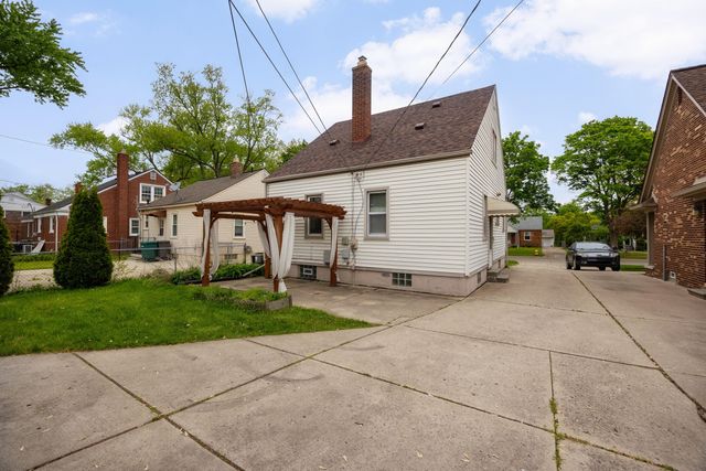 22131 Nowlin, Dearborn City, MI 48124