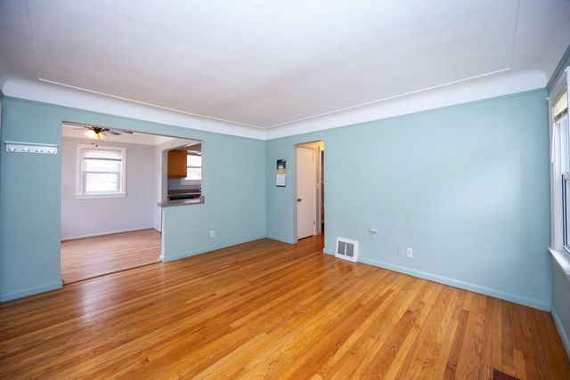 22131 Nowlin, Dearborn City, MI 48124