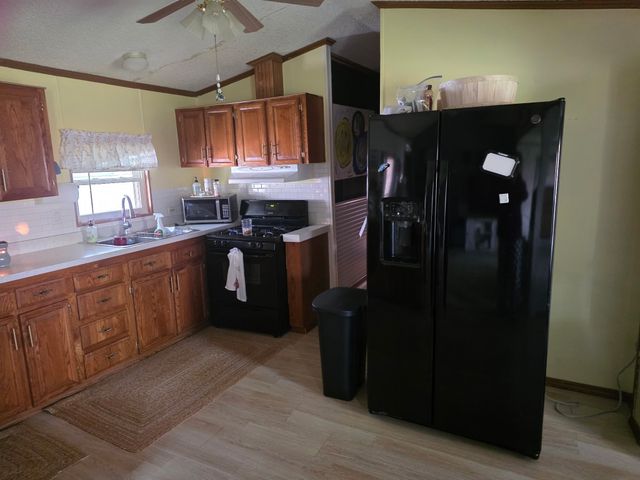 2526 SHERWOOD Drive, Millcreek, PA 16506