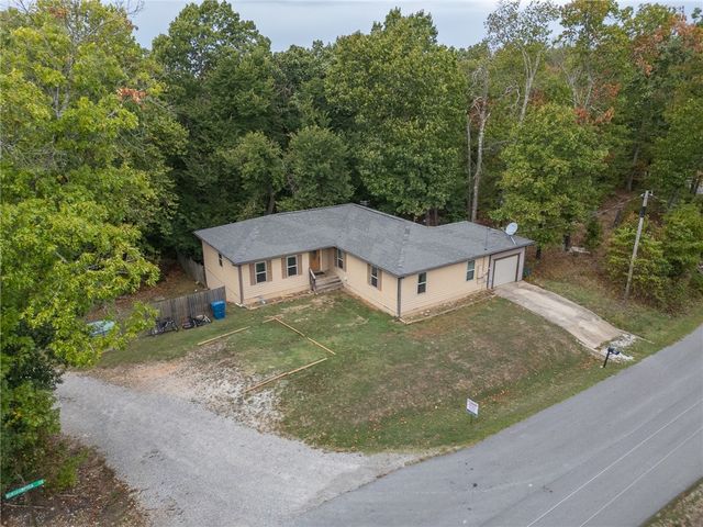 44 Northampton Drive, Bella Vista, AR 72714
