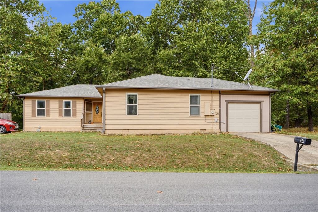 44 Northampton Drive, Bella Vista, AR 72714