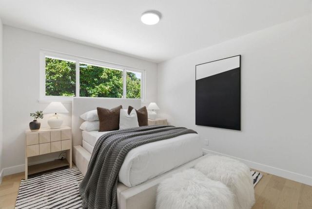 937 W Washington Avenue, Sunnyvale, CA 94086