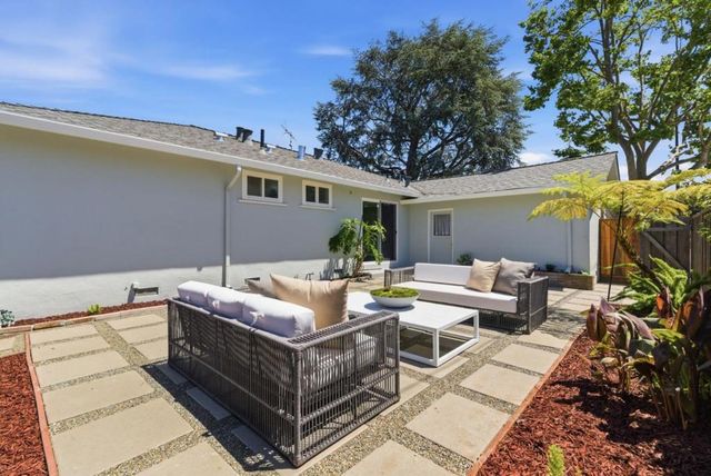937 W Washington Avenue, Sunnyvale, CA 94086