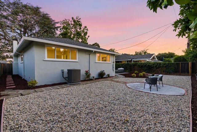 937 W Washington Avenue, Sunnyvale, CA 94086