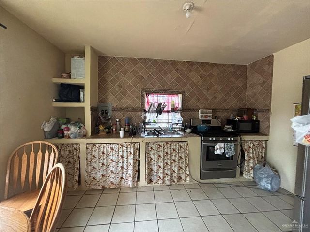 16805 Las Canas Drive, Edinburg, TX 78541