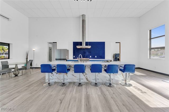 2405 SW 32nd ST, Cape Coral, FL 33914