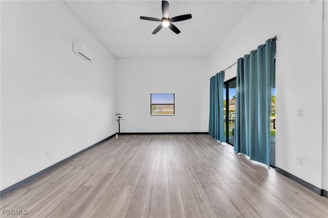 2405 SW 32nd ST, Cape Coral, FL 33914