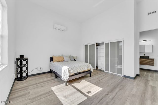 2405 SW 32nd ST, Cape Coral, FL 33914