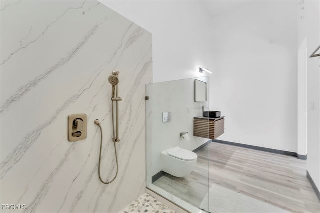 2405 SW 32nd ST, Cape Coral, FL 33914