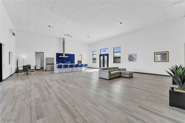 2405 SW 32nd ST, Cape Coral, FL 33914