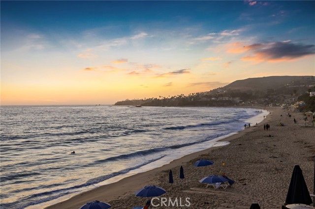 647 Sleepy Hollow, Laguna Beach, CA 92651