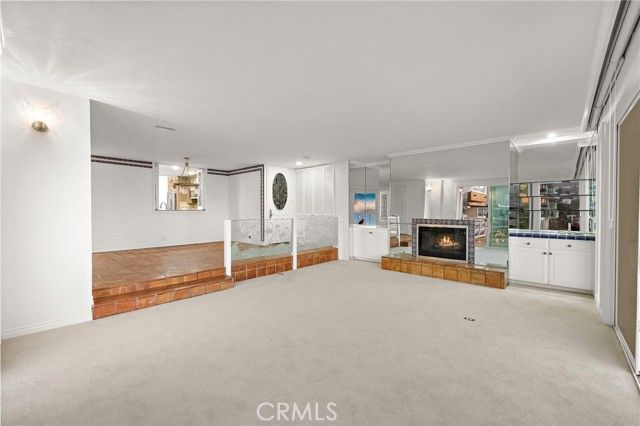 647 Sleepy Hollow, Laguna Beach, CA 92651