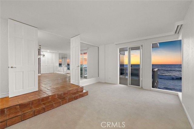 647 Sleepy Hollow, Laguna Beach, CA 92651