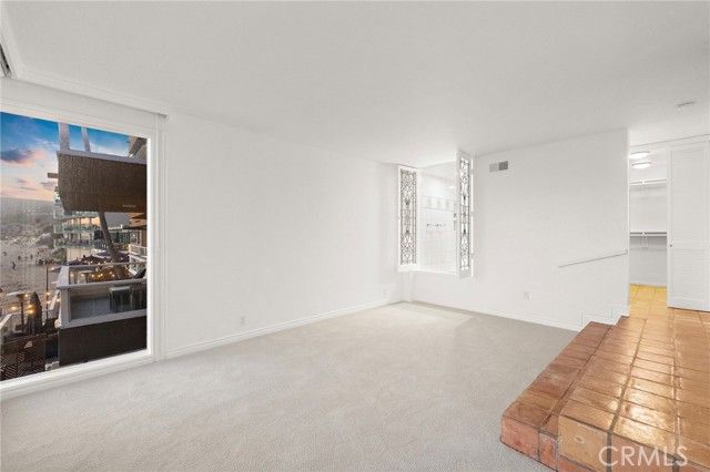 647 Sleepy Hollow, Laguna Beach, CA 92651