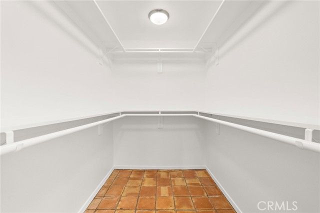 647 Sleepy Hollow, Laguna Beach, CA 92651