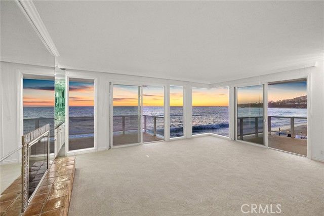 647 Sleepy Hollow, Laguna Beach, CA 92651