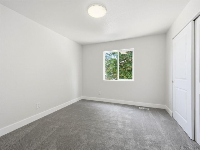 1231 Spring Creek Ct, Longmont, CO 80504
