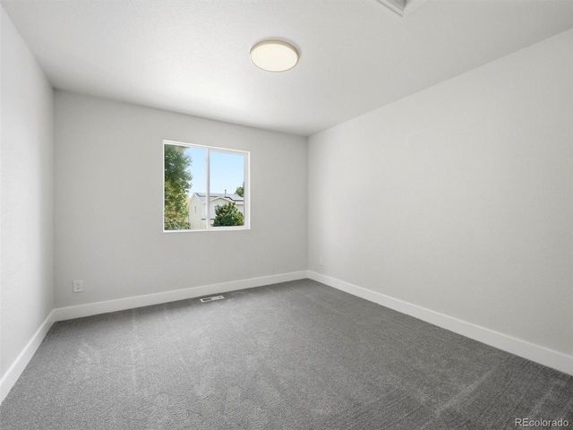 1231 Spring Creek Ct, Longmont, CO 80504