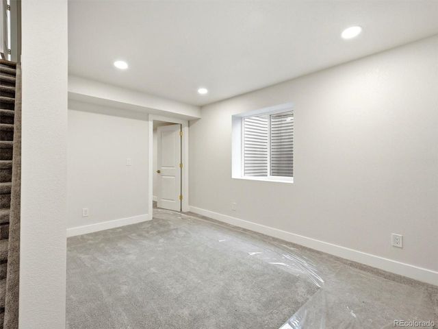 1231 Spring Creek Ct, Longmont, CO 80504