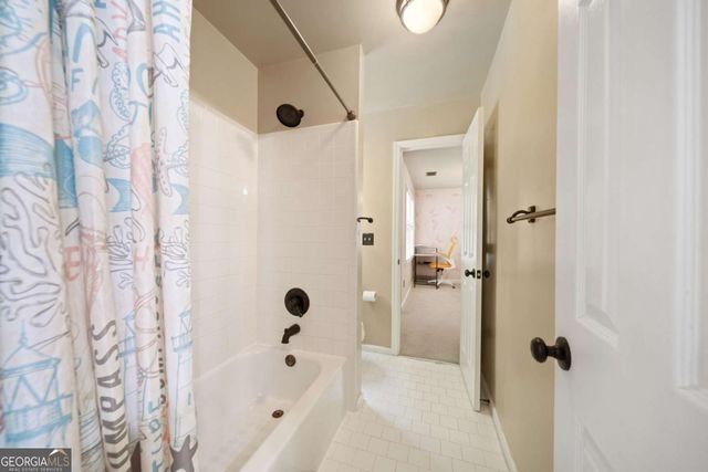 3115 Ivey Oaks Lane, Roswell, GA 30076