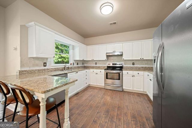 3115 Ivey Oaks Lane, Roswell, GA 30076