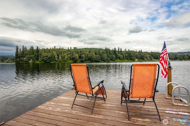 22731 Hull Road, Mount Vernon, WA 98274