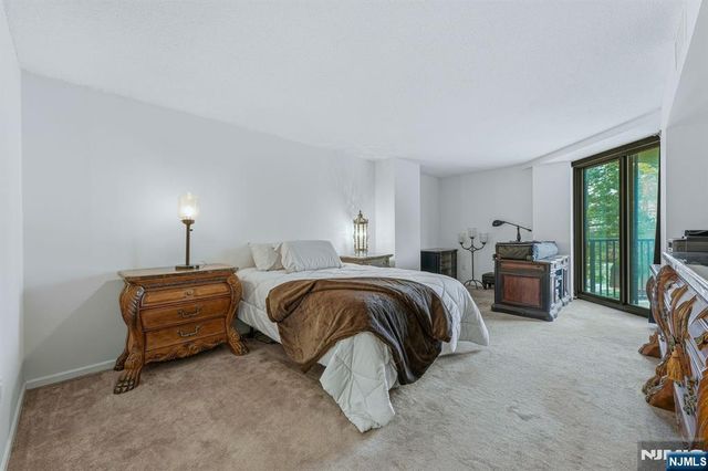 245 Prospect Avenue 3D, Hackensack, NJ 07601